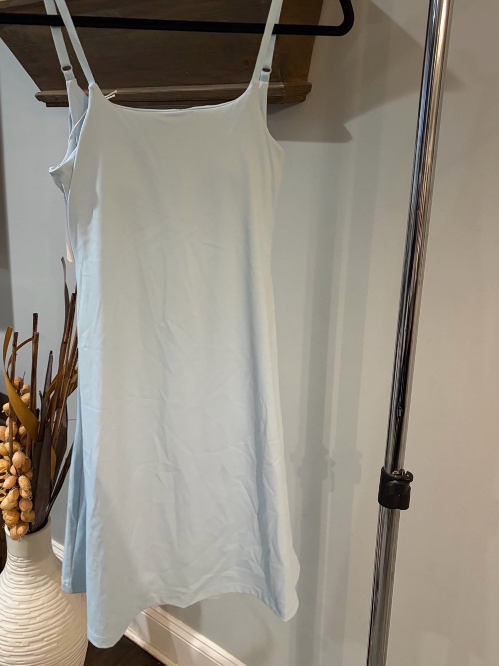 NWT ✨ VertVie Tennis Dress with Built-In Shelf Bra size XS light blue
